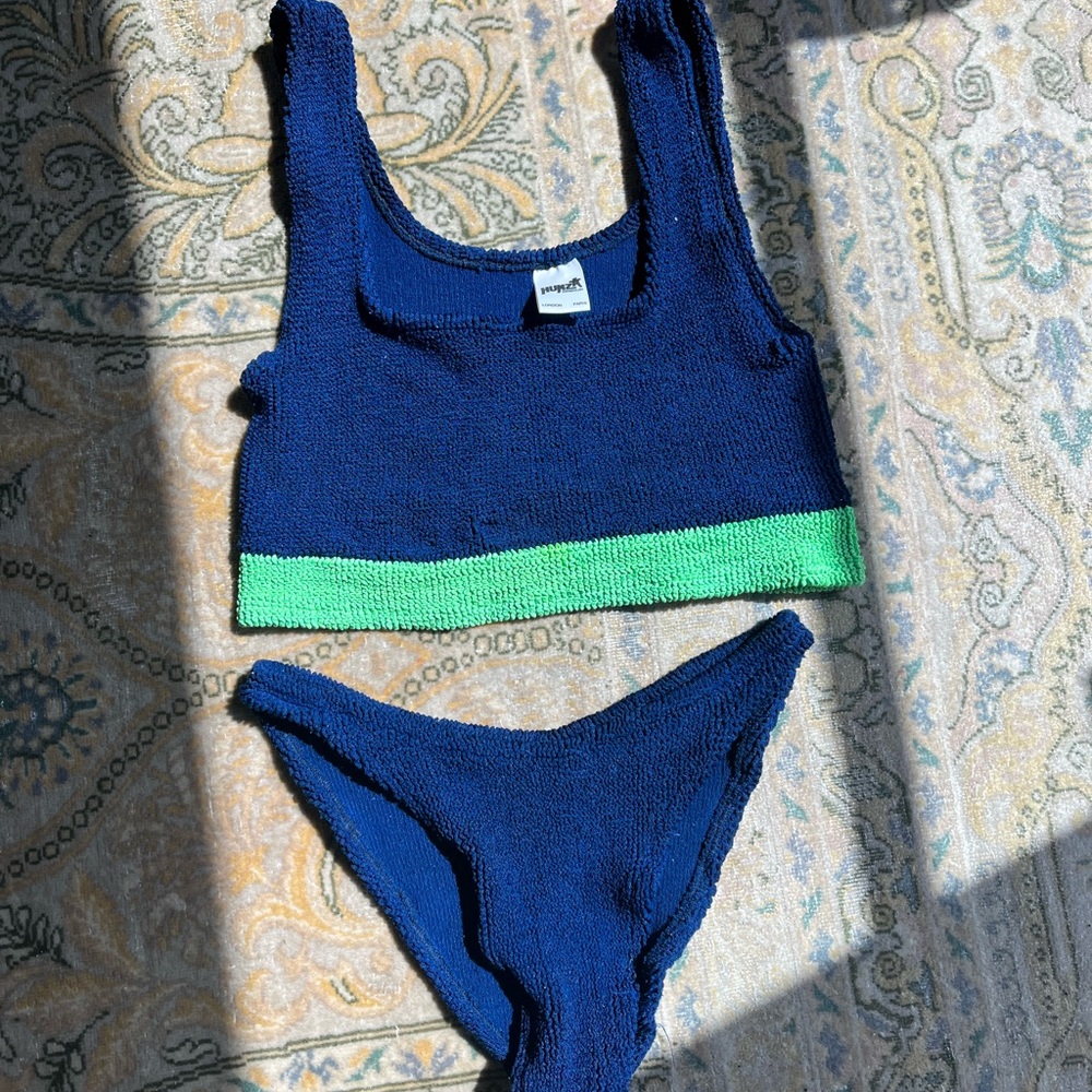 HUNZA G TWO PIECE.